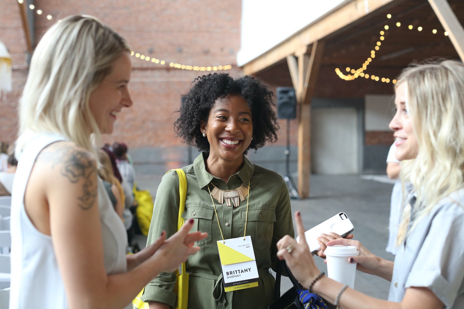 How to Network as an Introvert - The Yellow Room